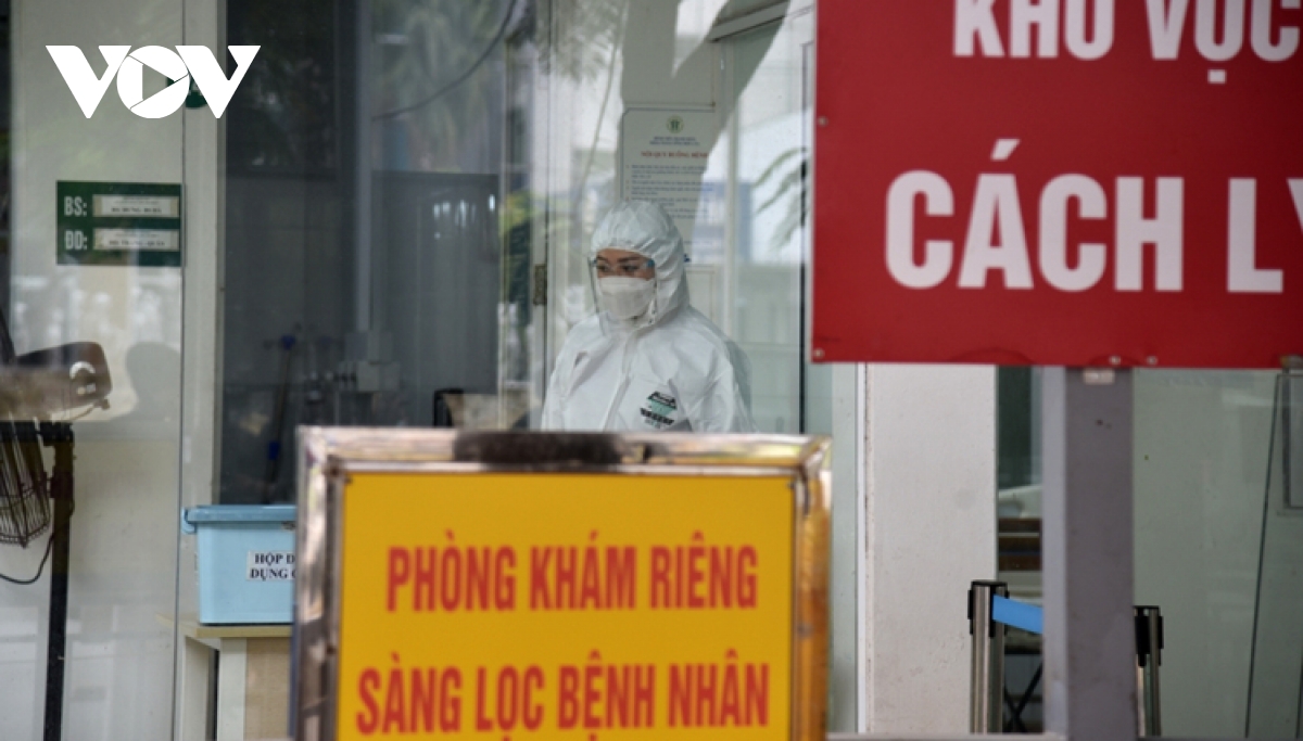 COVID-19: Infection tally falls by 968 to 14,818, with over 9,300 local cases